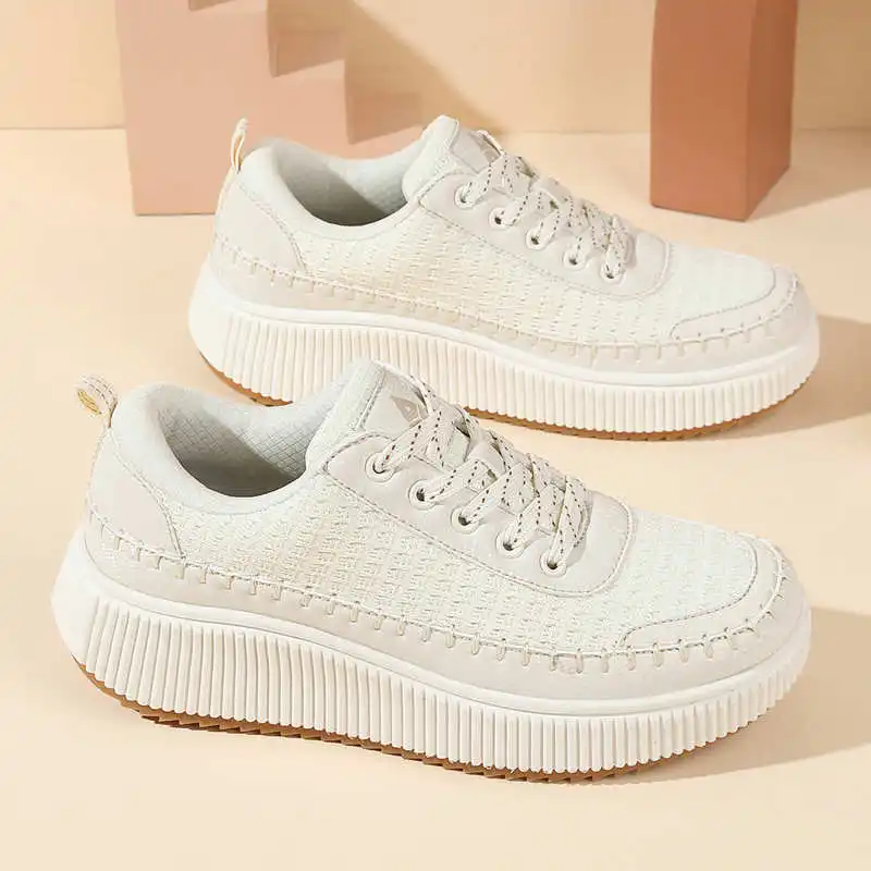 Tech Accessories To Buy - Zapatos marrones para mujer, botas planas
