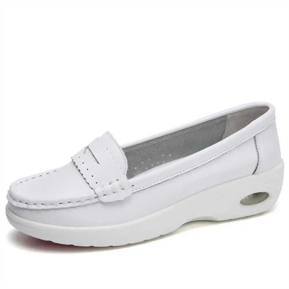Zapatillas de deporte blancas  - Tech Accessories To Buy reseña y precio