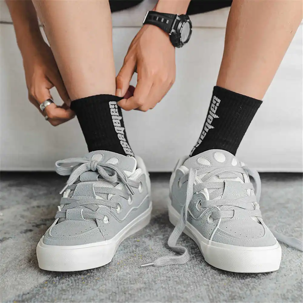 Con cordones, zapatos escolare - Tech Accessories To Buy reseña y precio
